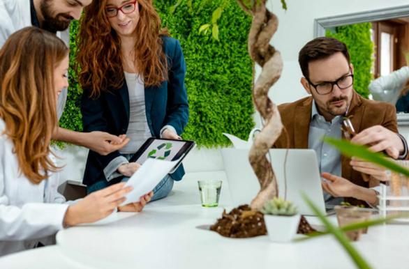 Vibrant thoughts occur all at once